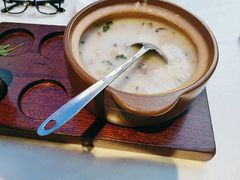 -山顶沙河粉-粤菜馆(凯旋店)