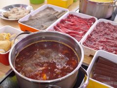 -杨老板·海鲜集市火锅·鲜切牛肉(中防万宝店)