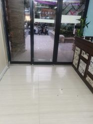 -卡木里发型工作室