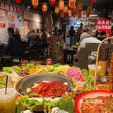 太原的！太原的！你永远可以相信人很多的火锅店……