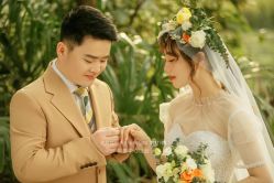 -苏菲亚婚纱摄影