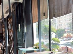 -伯顿西餐厅(厚街香榭丽店)