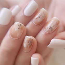-Adore nail日式美甲美睫