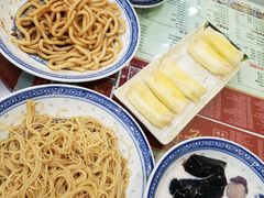-赵记传承特色牛奶甜品(泉城广场店)