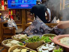-民食香·腊排骨野生菌美食(木府店)