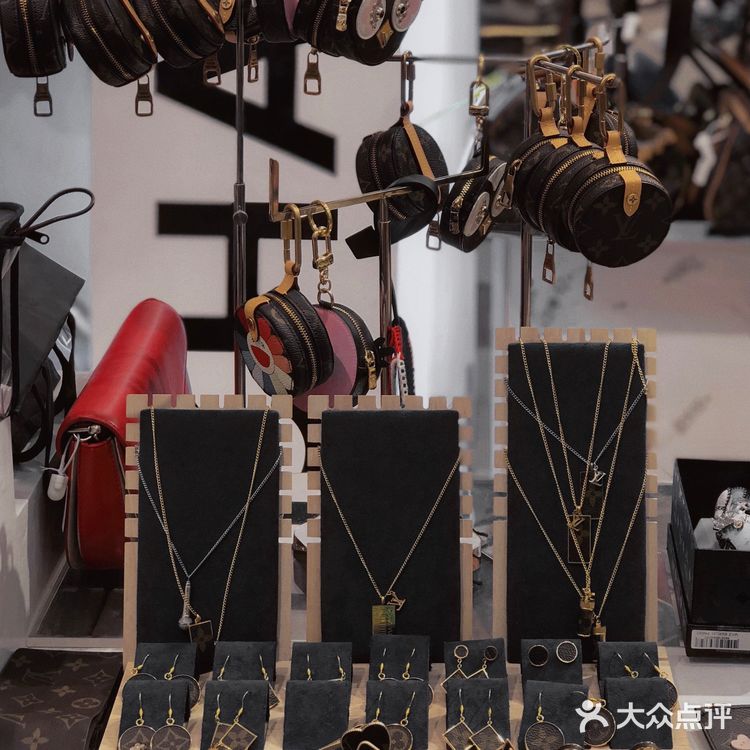 成都第一家中古店 | 大名鼎鼎🉐️ 代官山