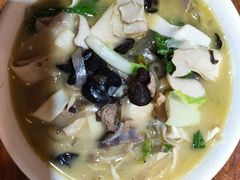 精品烩羊肉-三厂烩羊肉(五龙口店)