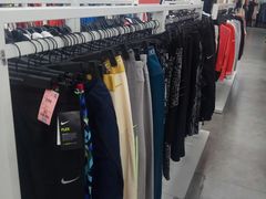 -BIGOFFS 超级折扣(仁恒伊势丹店)