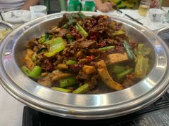 虾酸黄牛肉-老马餐馆