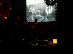 -胡桃里乐队酒馆(鎏嘉码头店)