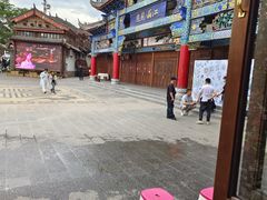 -隔壁老王·家常云南菜(花巷店)