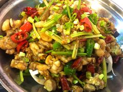 石锅牛蛙-虎虎龙虾大排档(双井店)