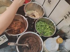 -黔有有贵州酸汤夺夺粉火锅(五味十字店)