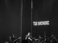 -TZ House音乐现场(来福士中心店)