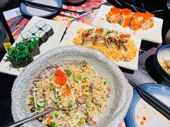 热辣三文鱼波浪卷-千和日本料理(龍坪天虹店)