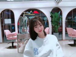 -BULB STUDIO 巴柏明星发型工作室