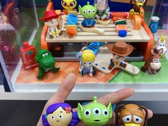 -泡泡玛特POPMART(上海环球港店)