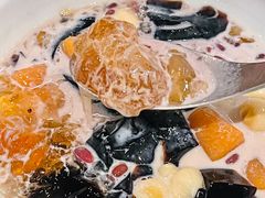 -RUXU入续糖水铺与包(卓悦中心店)
