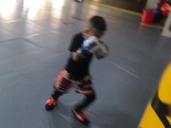 -拳义格斗搏击散打泰拳拳击俱乐部(裕华店)