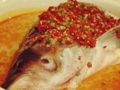 剁椒鱼头-内蒙古饭店