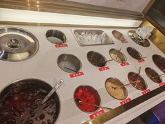 -辣尚瘾·烤鱼·新川菜(交大直营店)