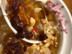 小丸子冰粉-渝是乎川渝小炒(新世界百货望京店)