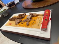 -花中城·杭帮菜·粤菜·海鲜火锅(清泰街店)