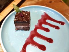 -米德维奇俄式西餐厅(西六道街店)