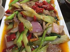 -晏老九豆花饭家常菜(上海城店)