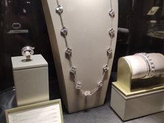 -梵克雅宝(国贸商城店)