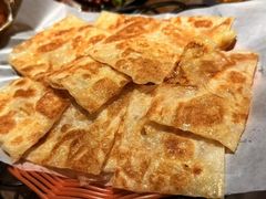 -麦凯伦烧烤·精酿超级工厂店(金桥总店)