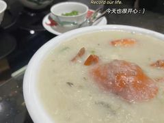 -肥仔文澳门猪骨煲(南京西路店)