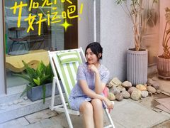 -HUG·拥抱咖啡(郑州宝龙广场店)