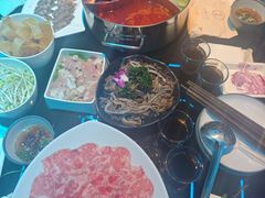 -唯爱KTV聚会餐厅(仙林东城汇店)