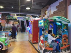 点击看大图 -卡通尼·Safari非洲探索乐园·生日会(金桥国际商业广场店)