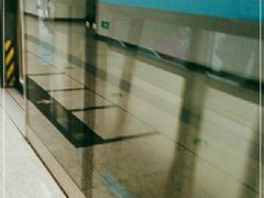 -花园桥(地铁站)