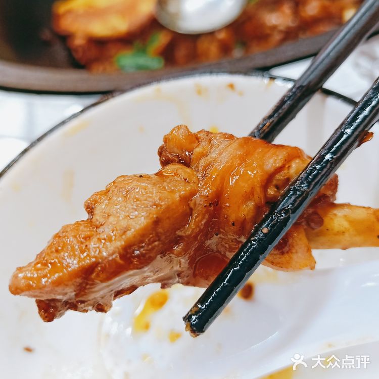 地锅鸡~徽菜系最接地气菜之一