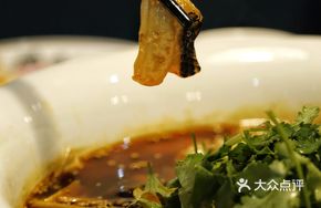 Gong椒麻麻鱼