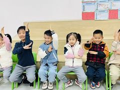 -蓝话筒·少儿成人演讲口才·主持朗诵·戏剧表演(大华第一坊店)