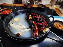 -谭记重庆老火锅(总店)