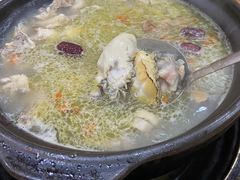 -濠轩阁特色生蚝火锅(水湾路店)