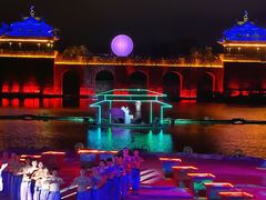 -茅山东方盐湖城景区