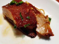-老码头黑皮肘子锅包肉(赣水路店)