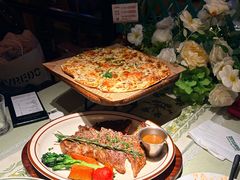 西班牙火焰博饼披萨-碧特博格·20年品牌西餐厅(芜湖路店)