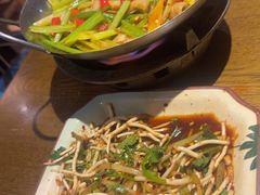 -阿婉贵州苗家酸汤鱼(梅林店)
