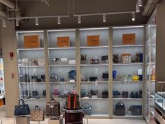 -FUN LUXURY范加奢品(蟠龙天地店)