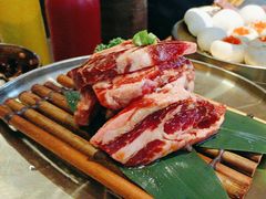 -草家酱蟹炭火烤肉店(珲春南路二店)