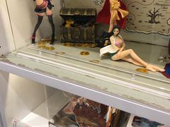 -泡泡玛特POPMART(蓝色港湾店)