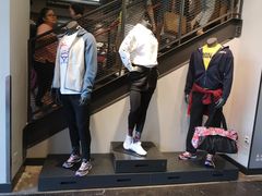 -NIKE上海青浦优选体验店