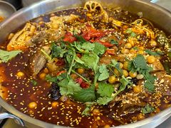 -蓉三少冒烤鸭·四川小吃集(北京首店)